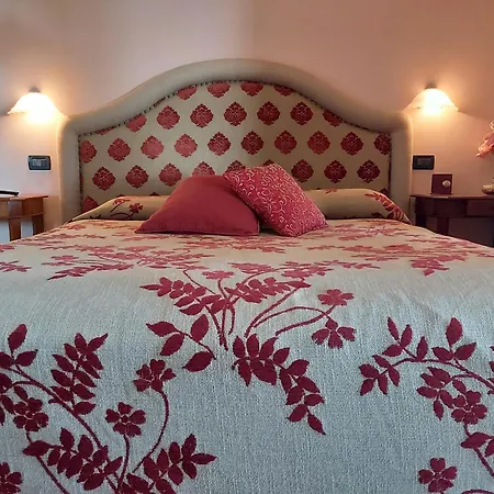 - L'acquacotta Bed & Breakfast Castiglione della Pescaia