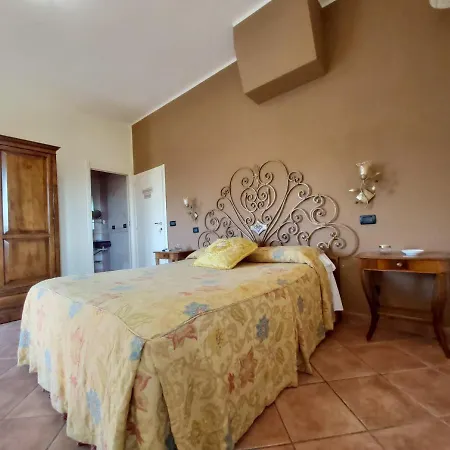 - L'acquacotta