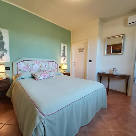 - L'acquacotta